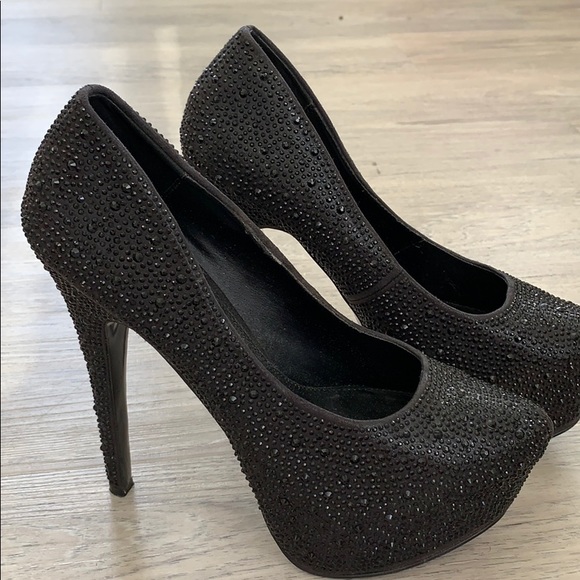 Steve Madden | Deeva Black Crystal Pumps (8.5) - Picture 3 of 6